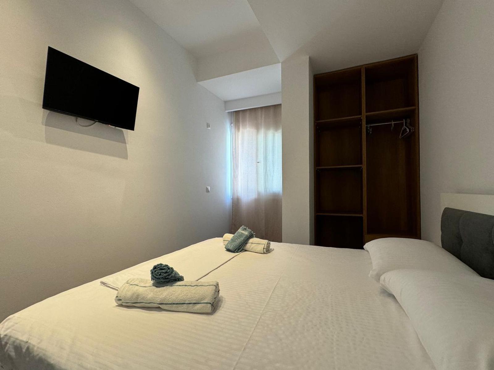 Sulozeqi Apartments Ksamil Esterno foto